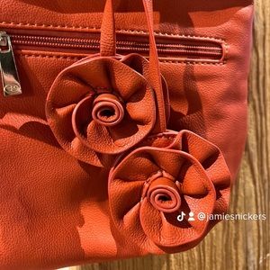Vintage leather purse